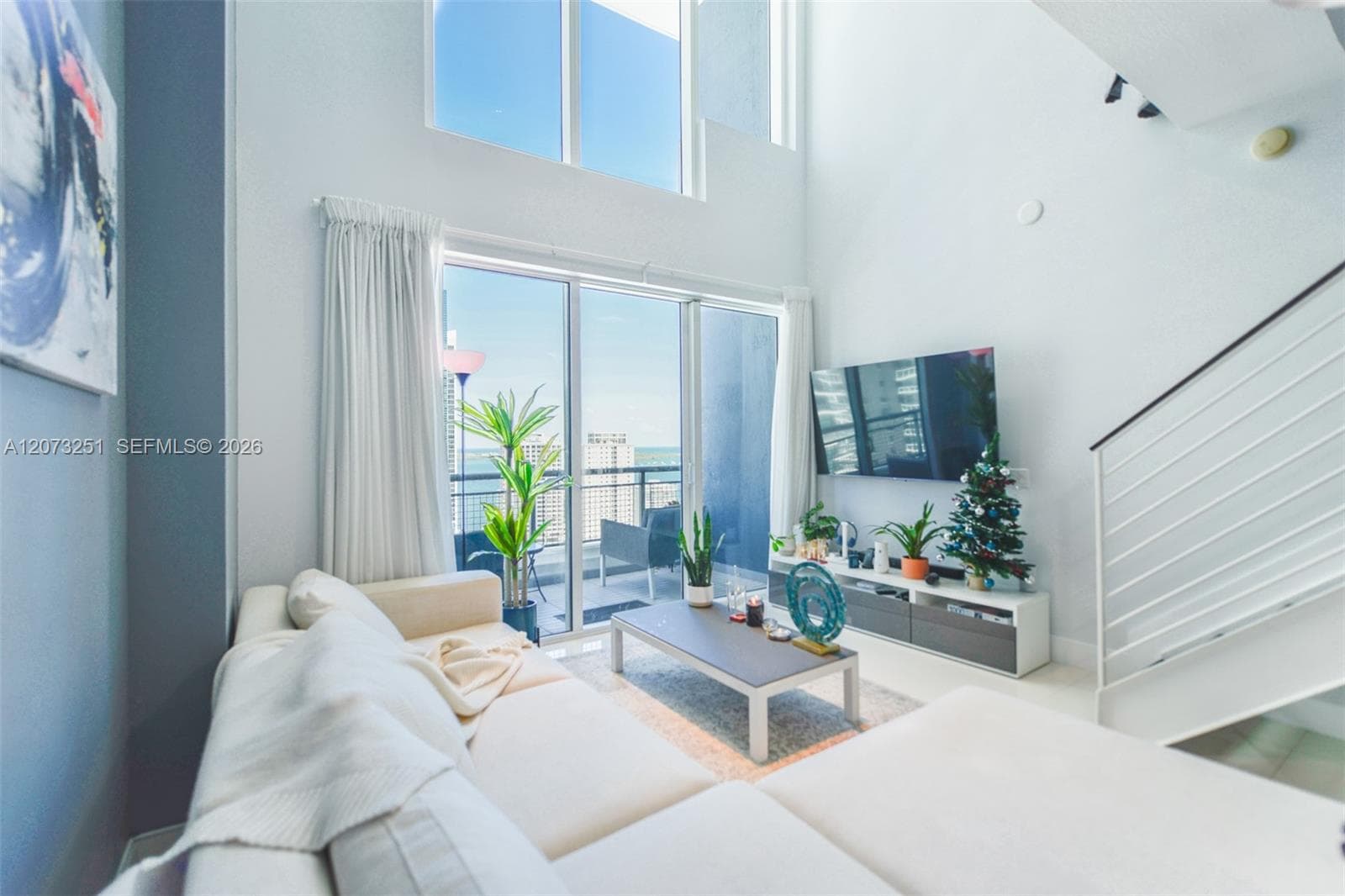 60 SW 13th St # 2404, Miami FL 33130 photo 2