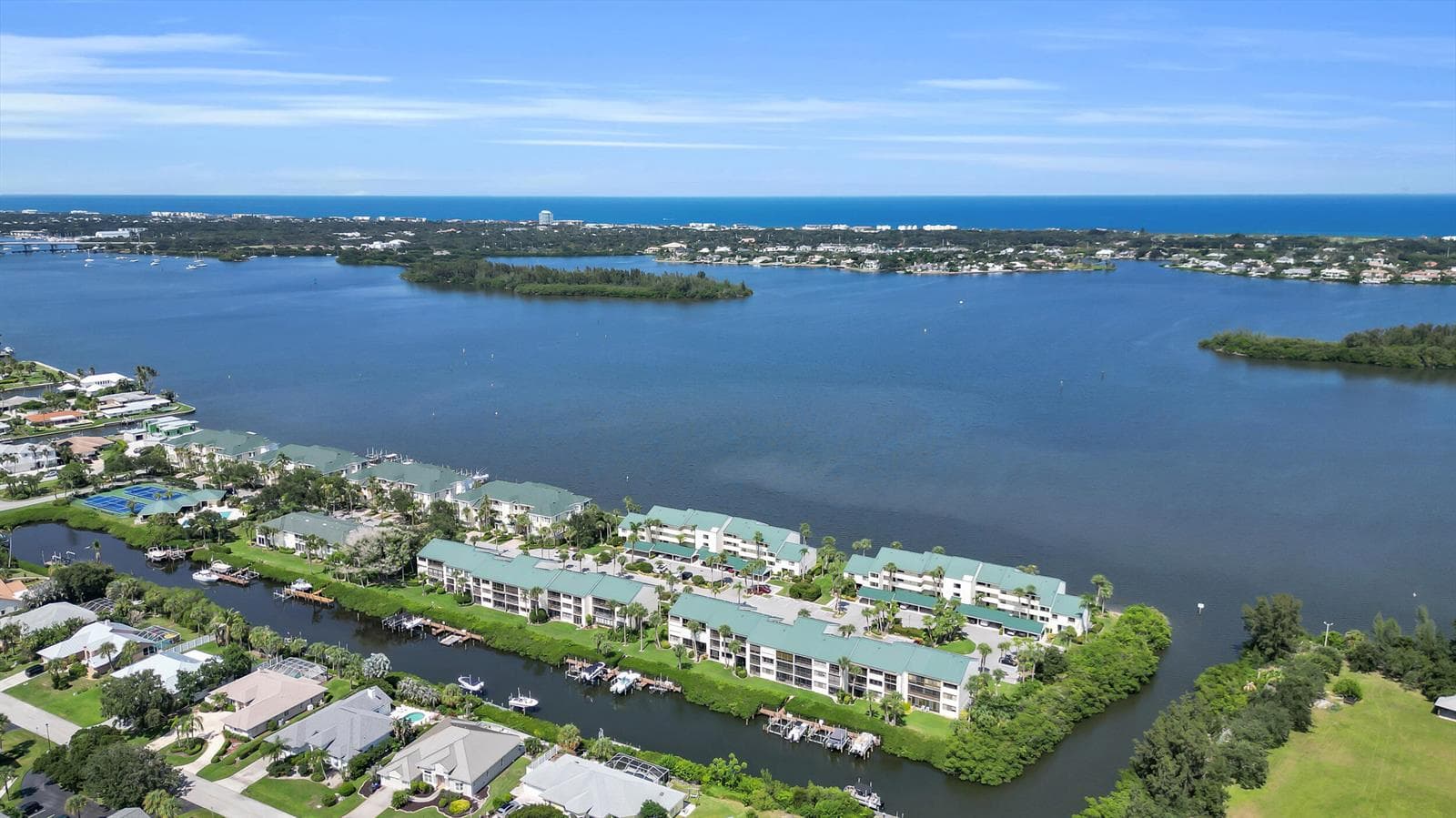 1845 Tarpon Lane # G304, Vero Beach FL 32960 photo 2