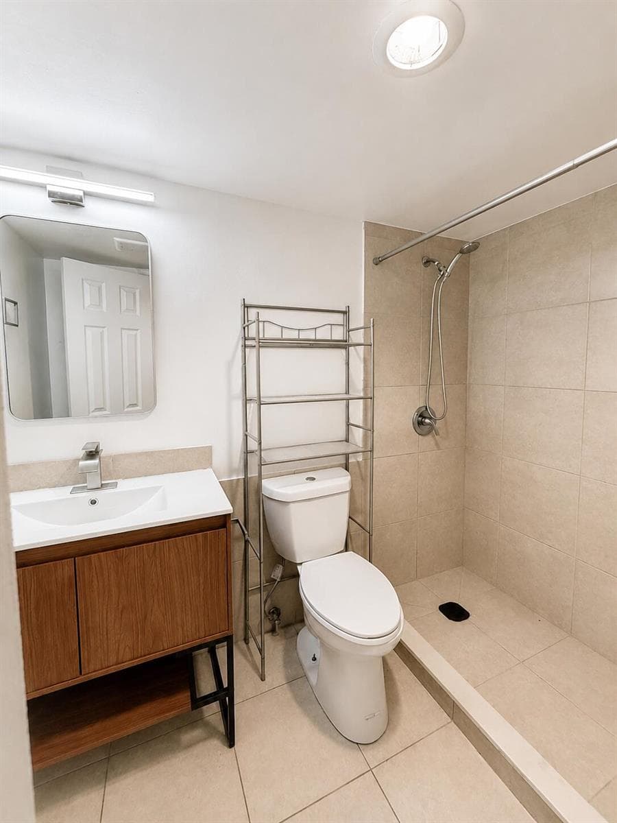 1450 SW 8TH Court, Fort Lauderdale FL 33312 photo 4