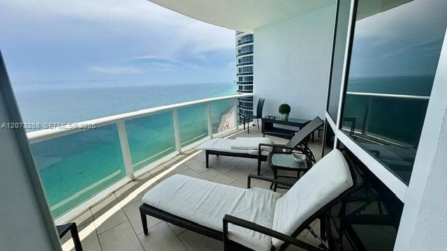 18201 Collins Ave # 5009, Sunny Isles Beach FL 33160 photo 3