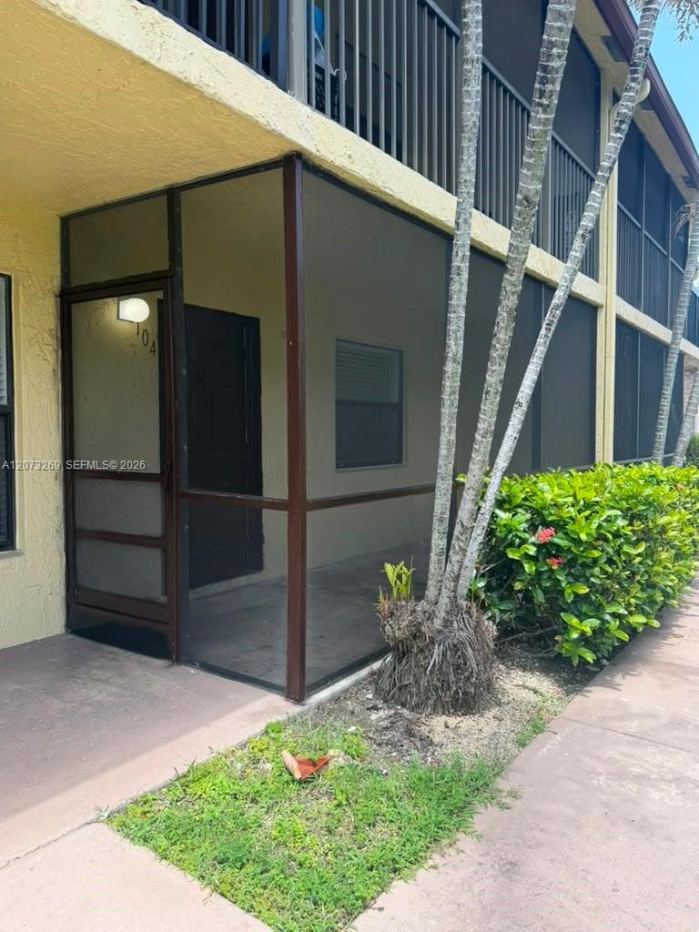 10020 Winding Lake Rd # 104, Sunrise FL 33351