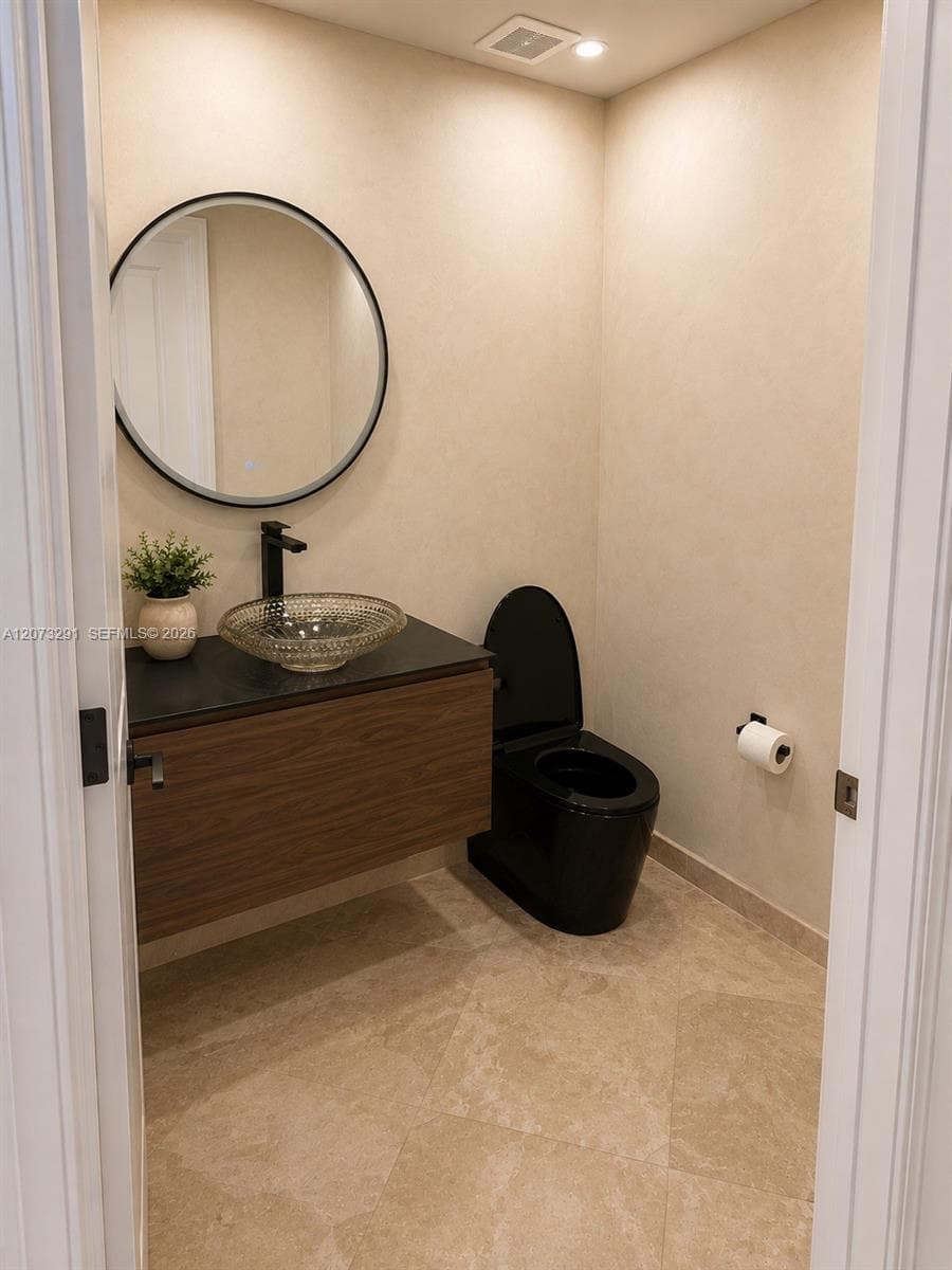 3225 NE 207th Ter, Aventura FL 33180 photo 5