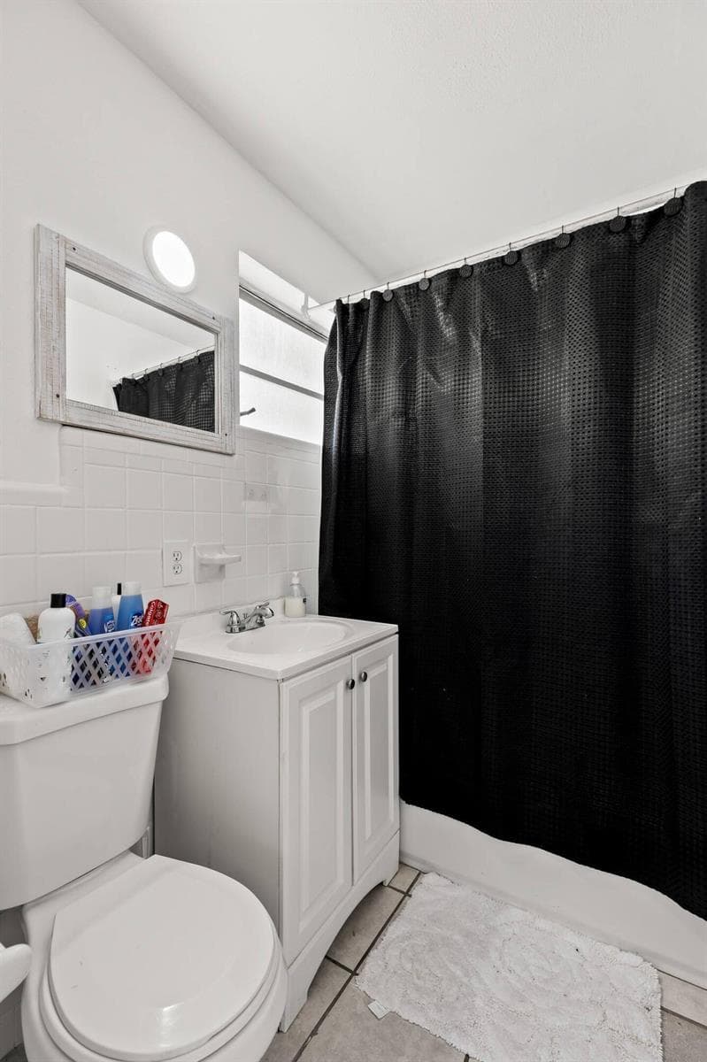 1826 Sherman Street Apt 1, Hollywood FL 33020 photo 4