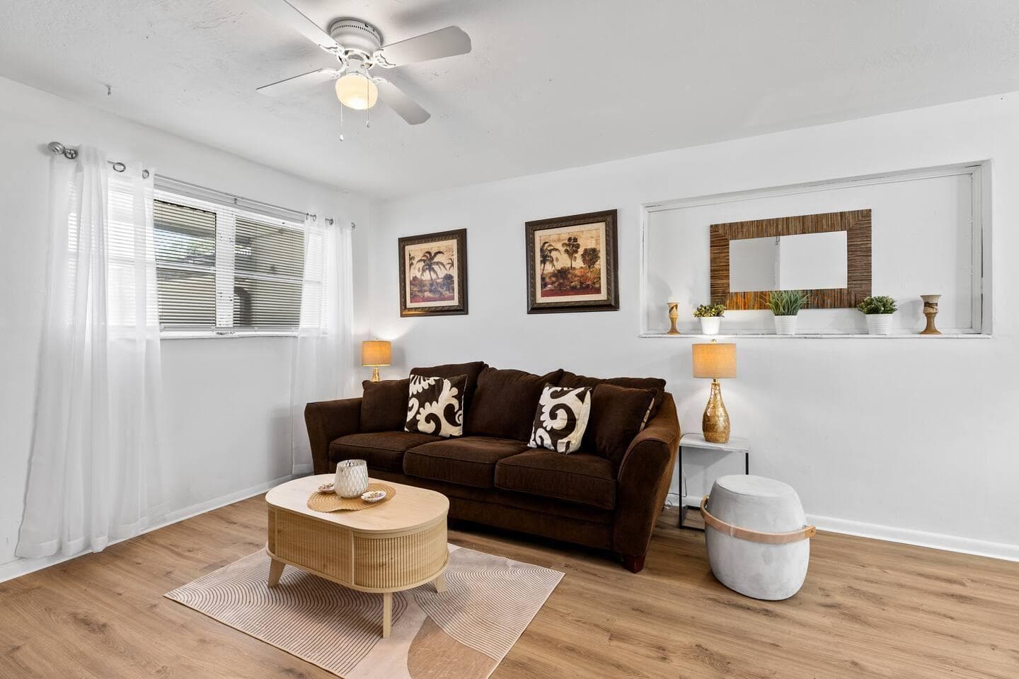 1826 Sherman Street APT 5, Hollywood FL 33020 photo 4