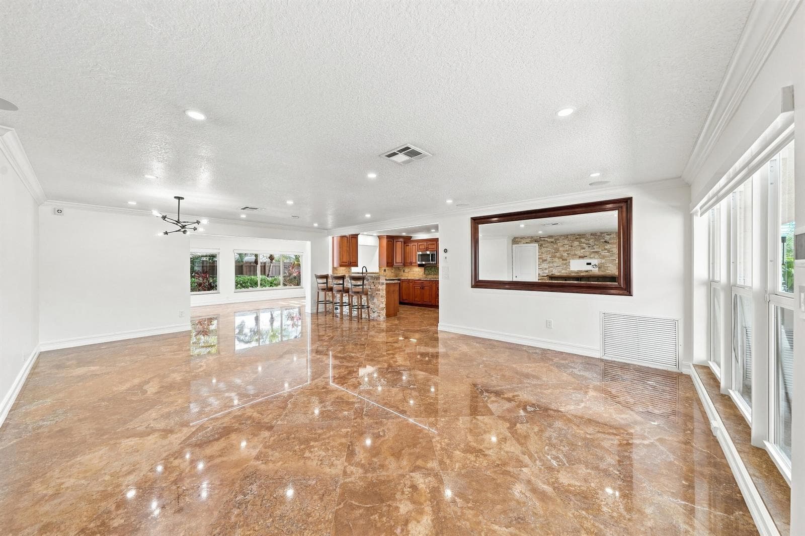 2010 NE 31ST Street, Lighthouse Point FL 33064 photo 5
