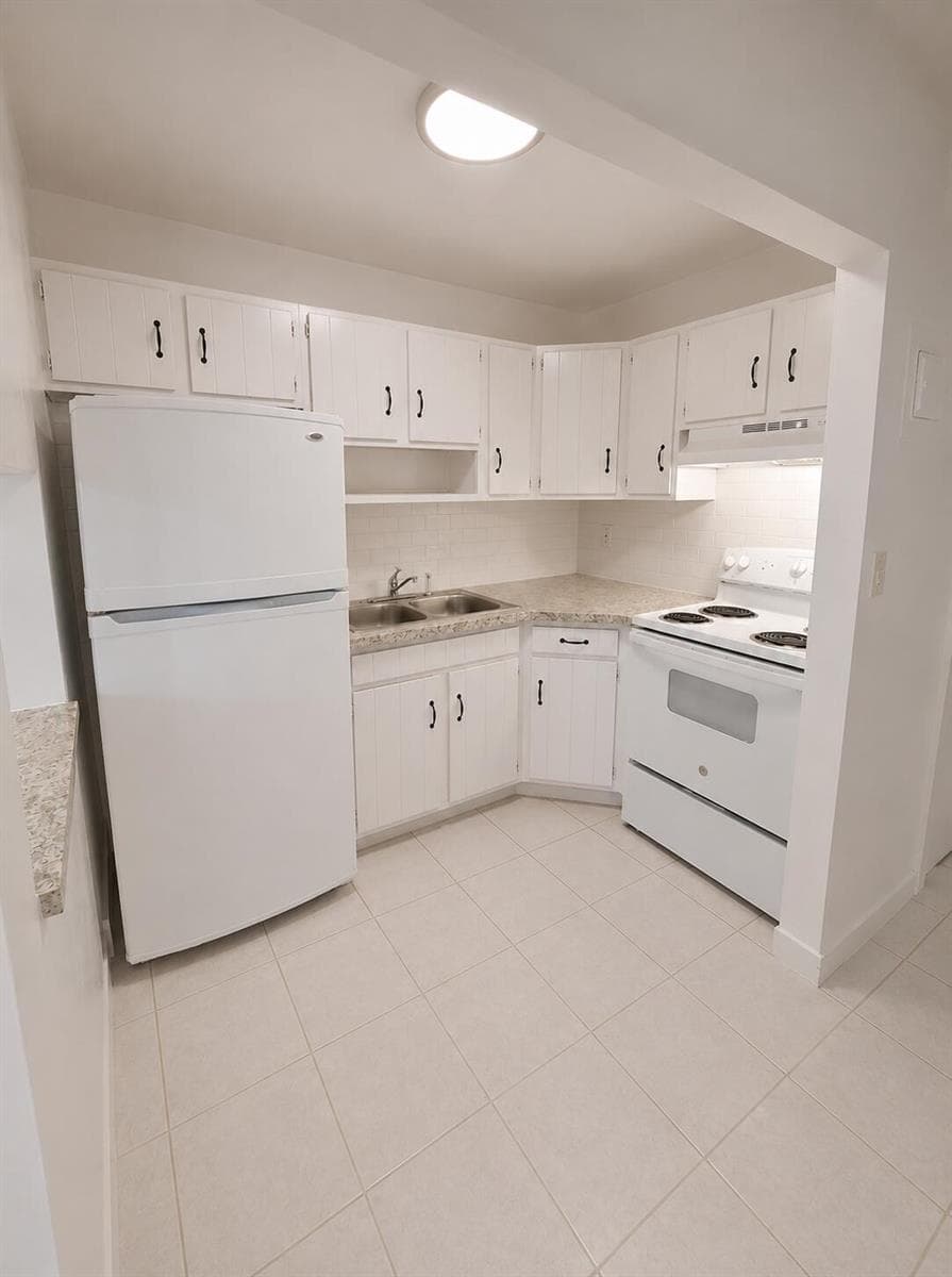 1150 NE 17TH Court # 15, Fort Lauderdale FL 33305 photo 2