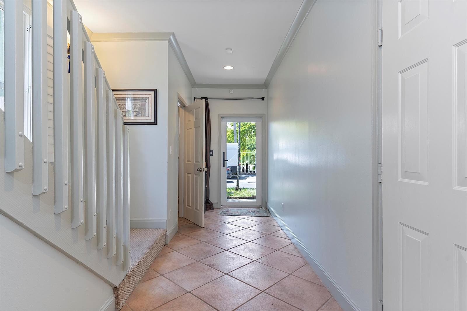 808 SW 4th Avenue, Fort Lauderdale FL 33315 photo 5