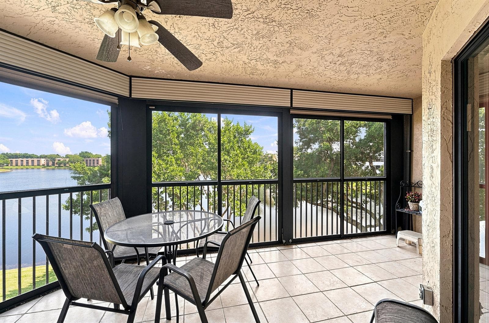 7254 FAIRFAX Drive # 304, Tamarac FL 33321