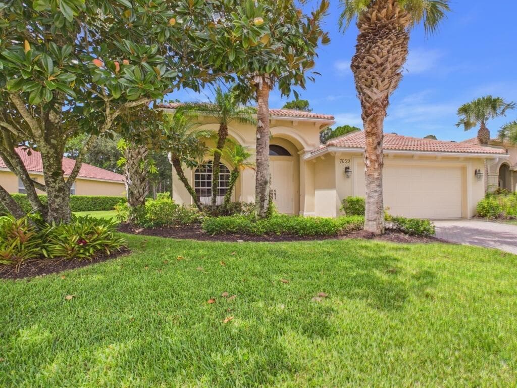 7059 MAIDSTONE Drive, Port St. Lucie FL 34986