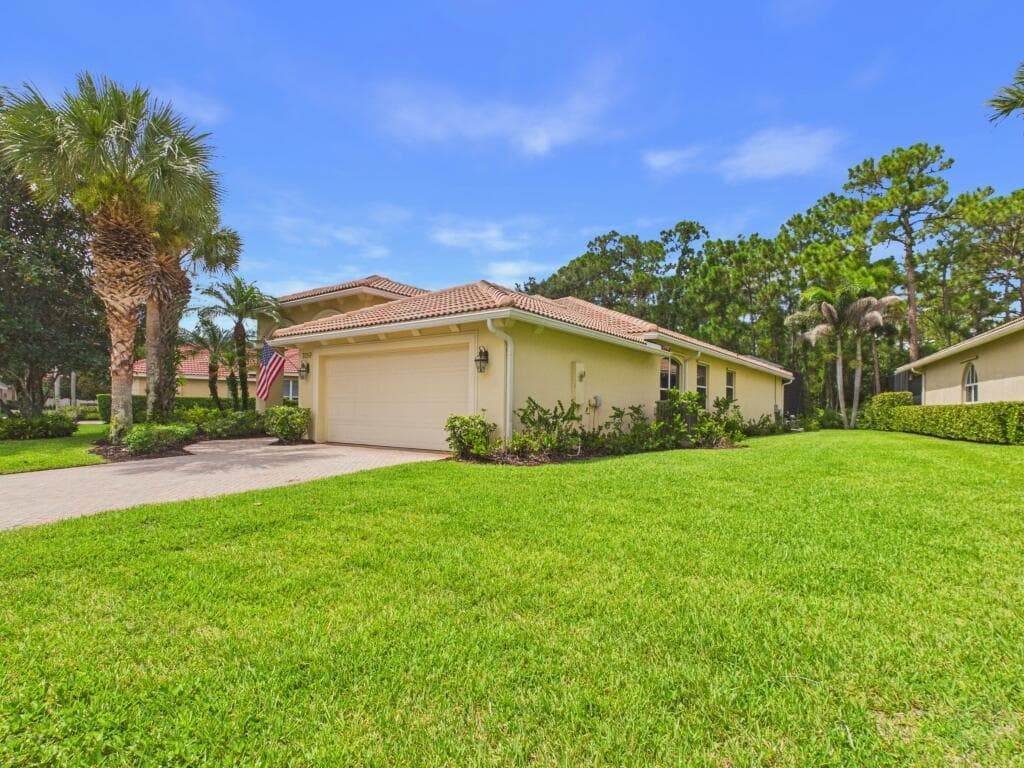 7059 MAIDSTONE Drive, Port St. Lucie FL 34986 photo 4