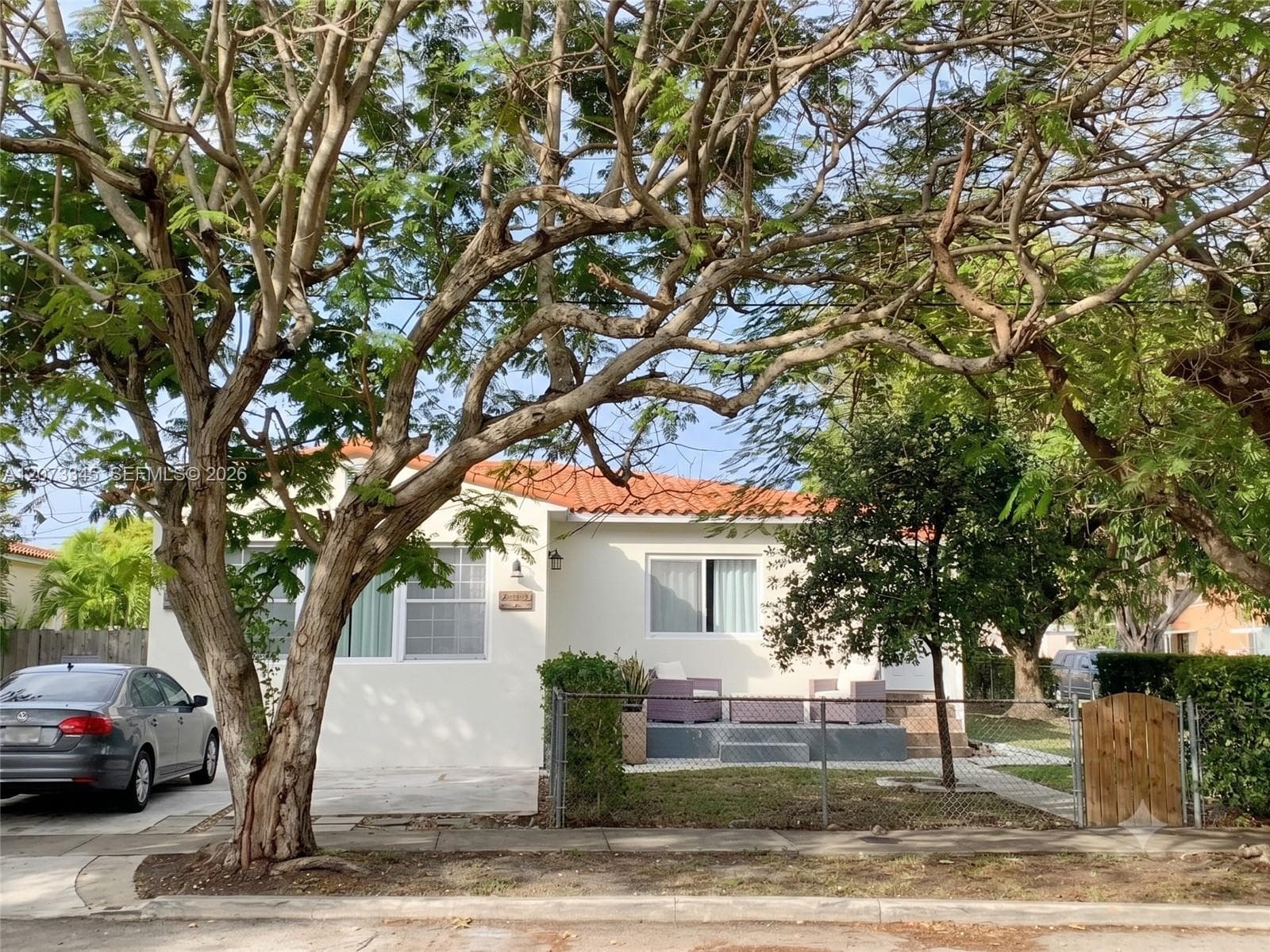 811 SW 11th St # 811, Miami FL 33129 photo 2