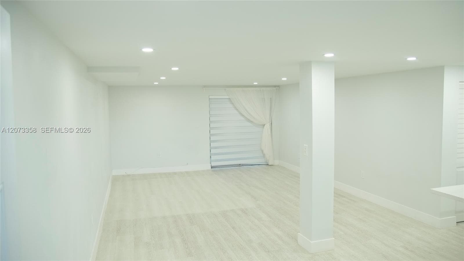 9357 Fontainebleau Blvd # D309, Miami, FL 33172 photo 3