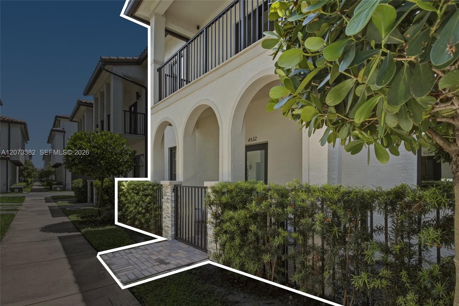 4532 NW 83 PSGE # 0, Doral FL 33166 photo 3