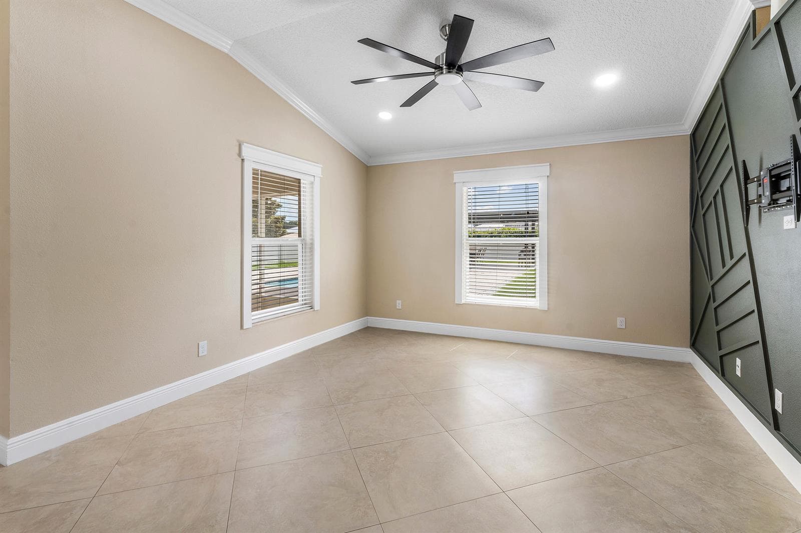 3349 SW HILL Street, Port St. Lucie FL 34953 photo 3