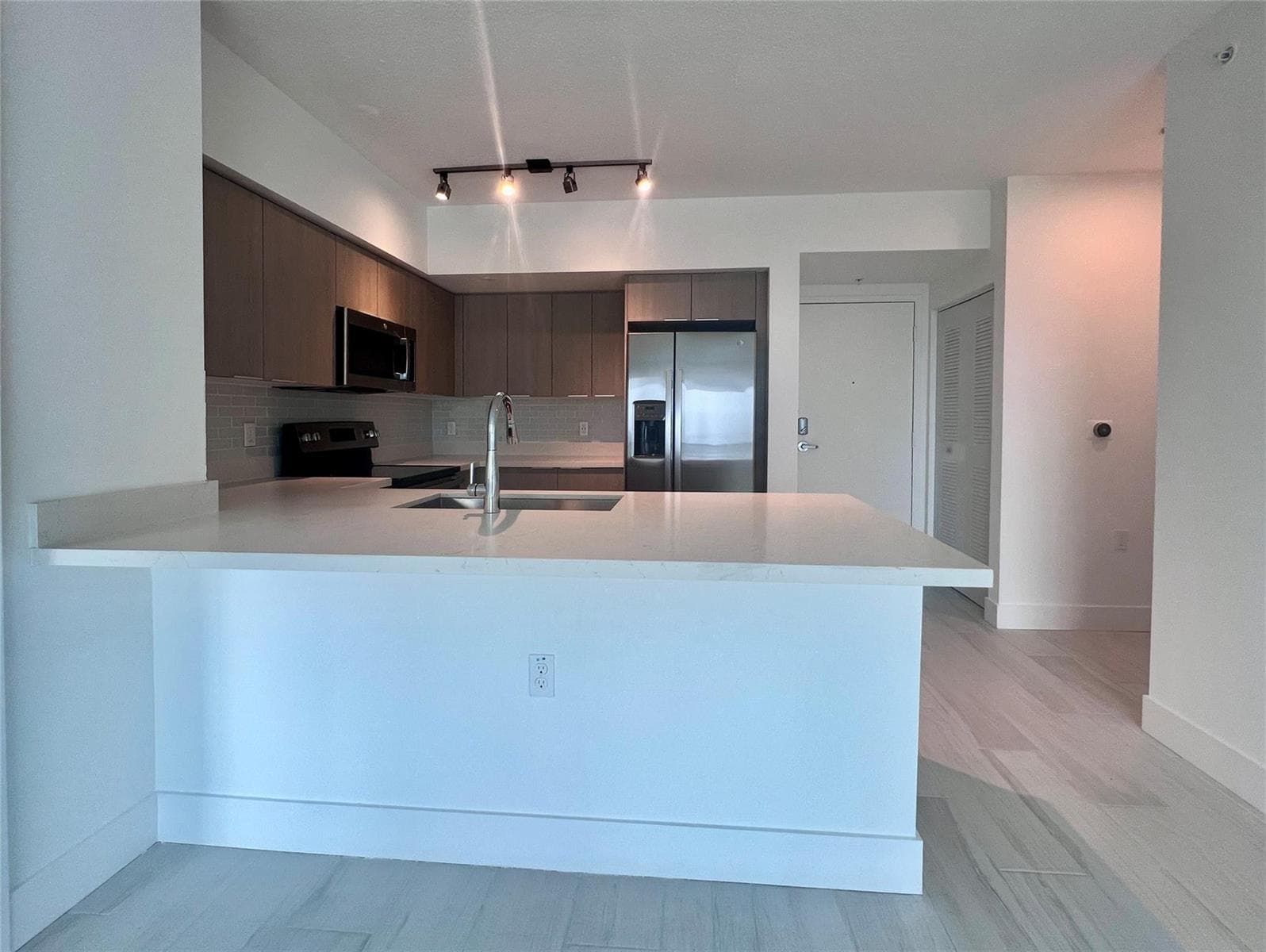 601 E Dania Beach Boulevard # 615, Dania Beach FL 33004 photo 3
