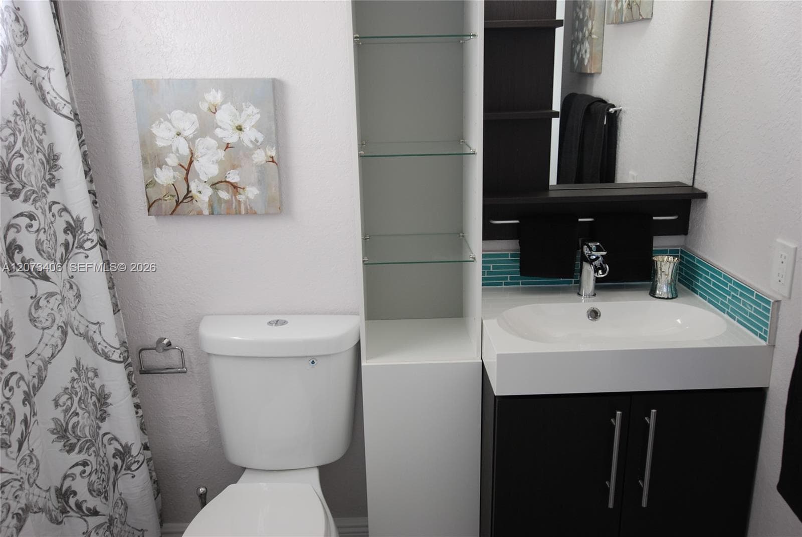 1435 SW 82nd Pl, Miami FL 33144 photo 4