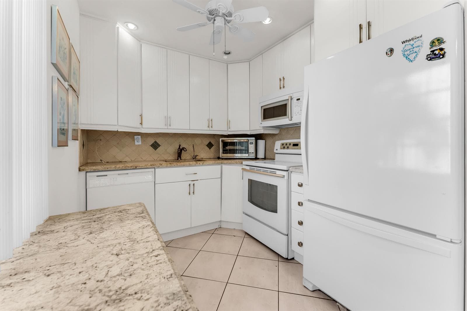 572 Flanders L # 572, Delray Beach FL 33484 photo 5