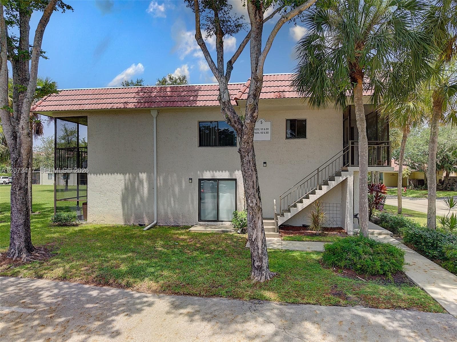 16252 Laurel Dr # 201, Weston FL 33326 photo 2