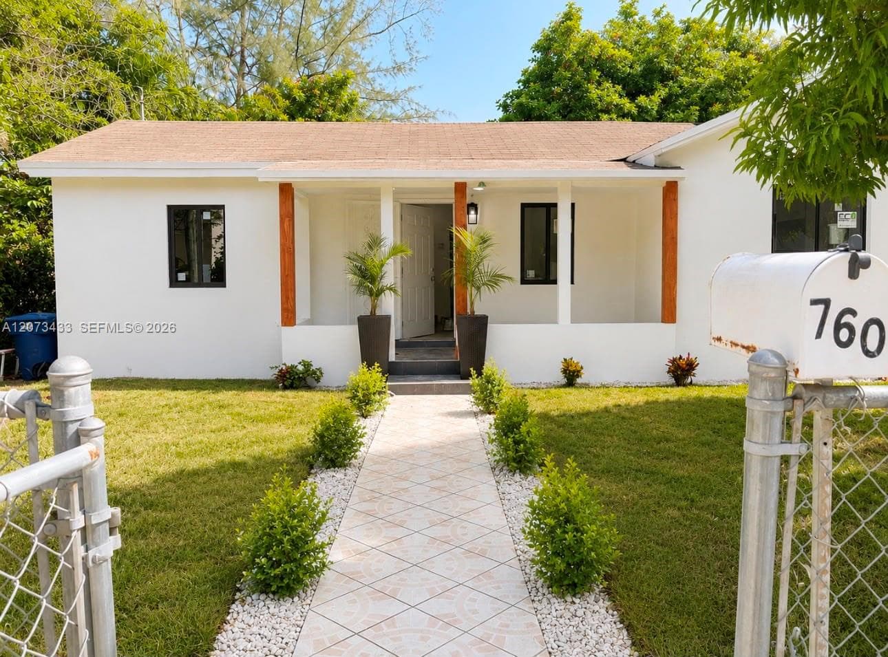 760 NW 118th St, Miami FL 33168