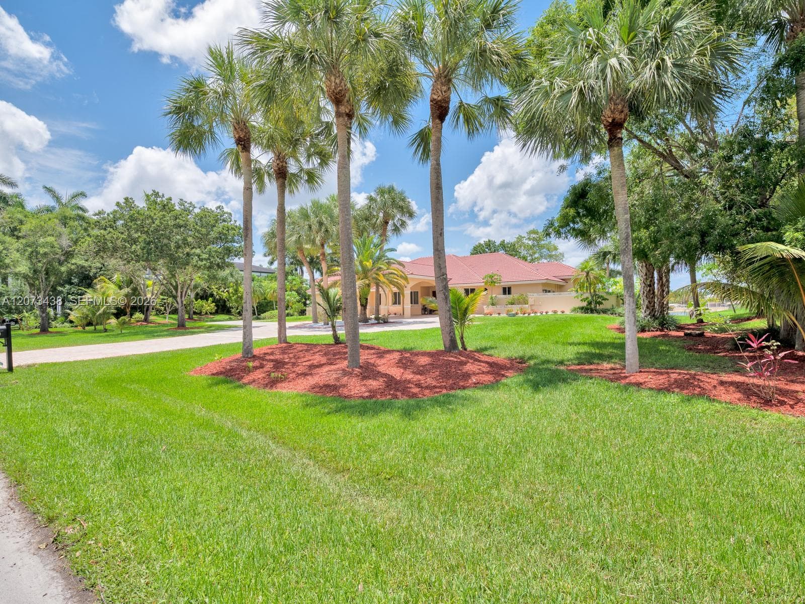 2710 Walkers way # 0, Weston FL 33331 photo 2