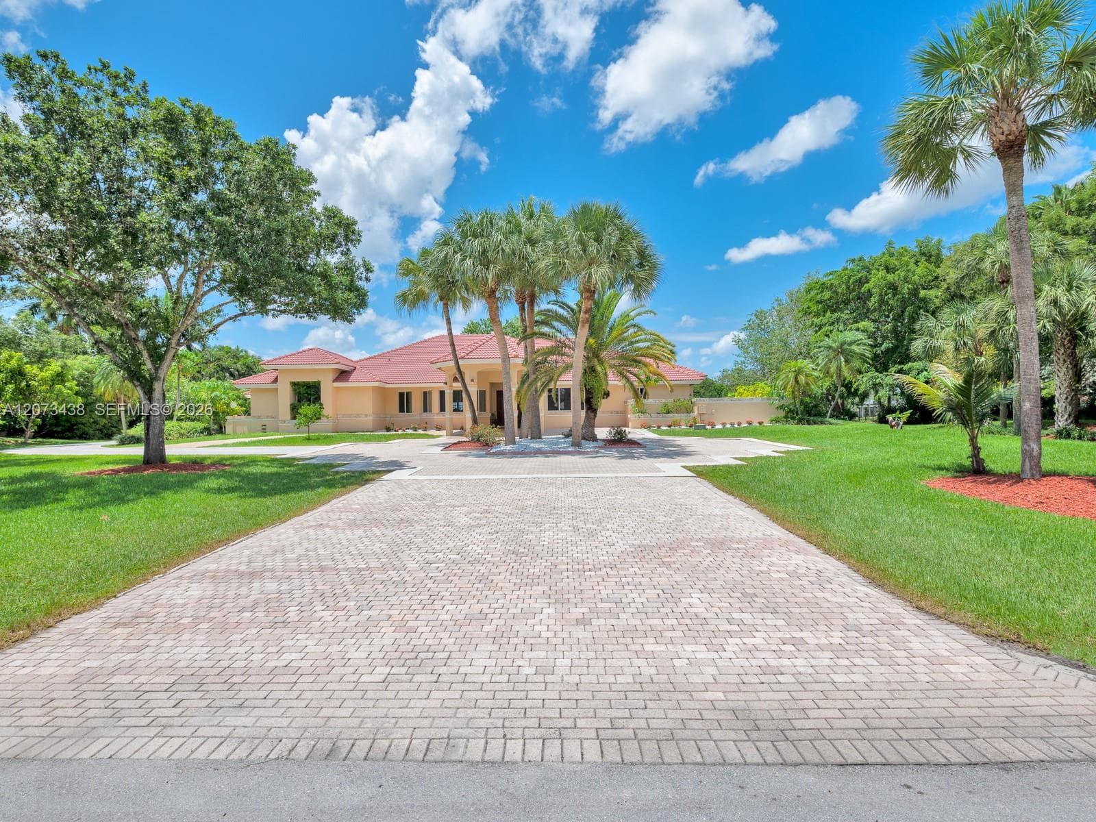 2710 Walkers way # 0, Weston FL 33331