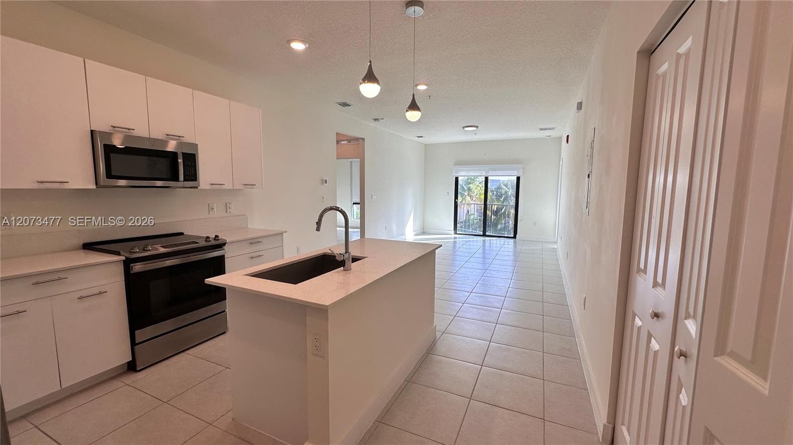 8001 NW 41st St # 308, Doral FL 33166 photo 3