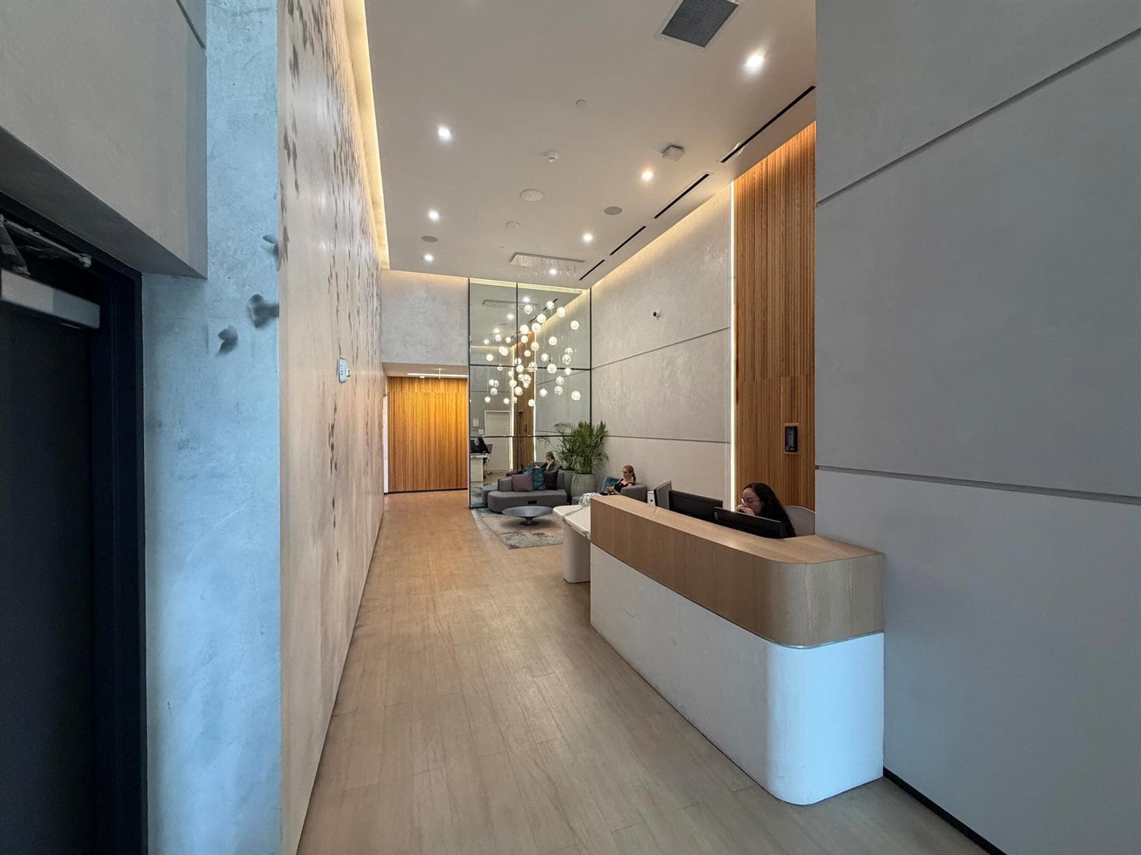 227 NE 2nd Street # Unit 1903, Miami FL 33132 photo 3
