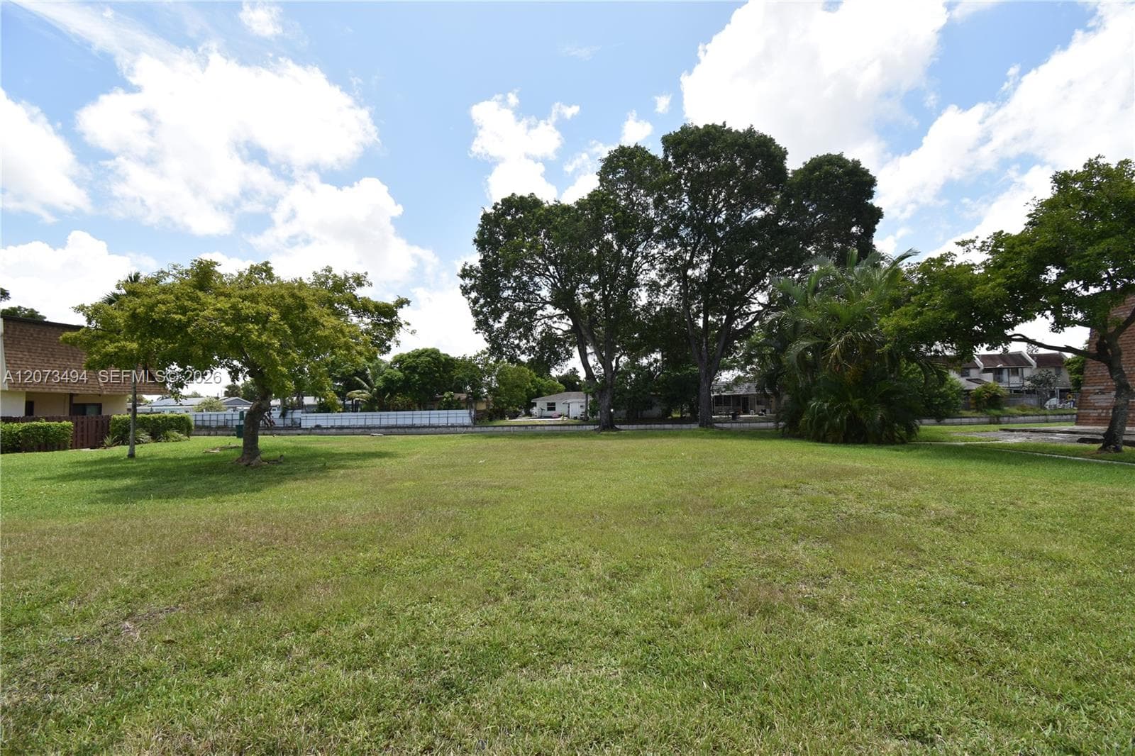 134 San Remo Blvd, North Lauderdale FL 33068 photo 4