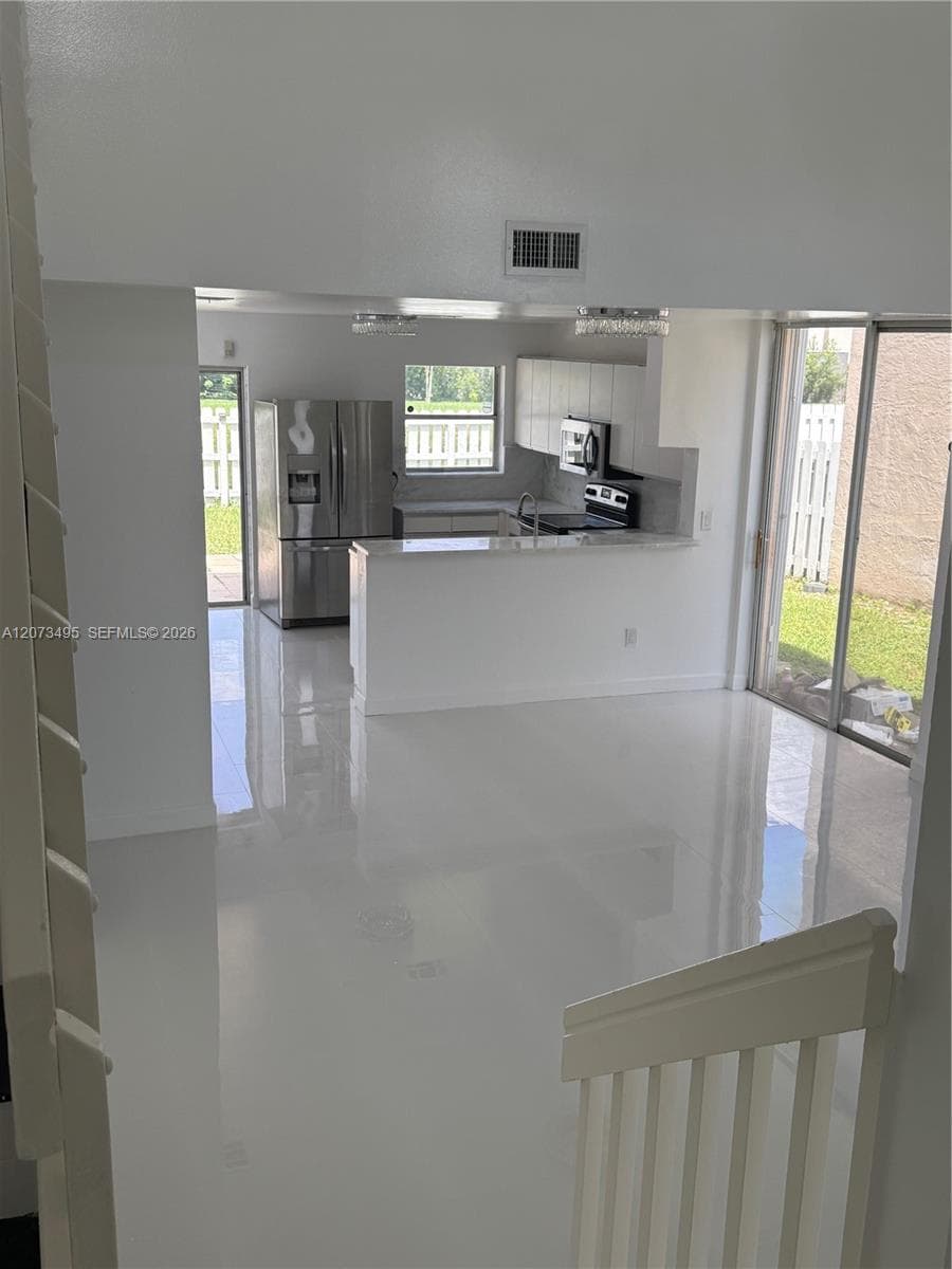 875 NW 99th Ave # 0, Plantation FL 33324