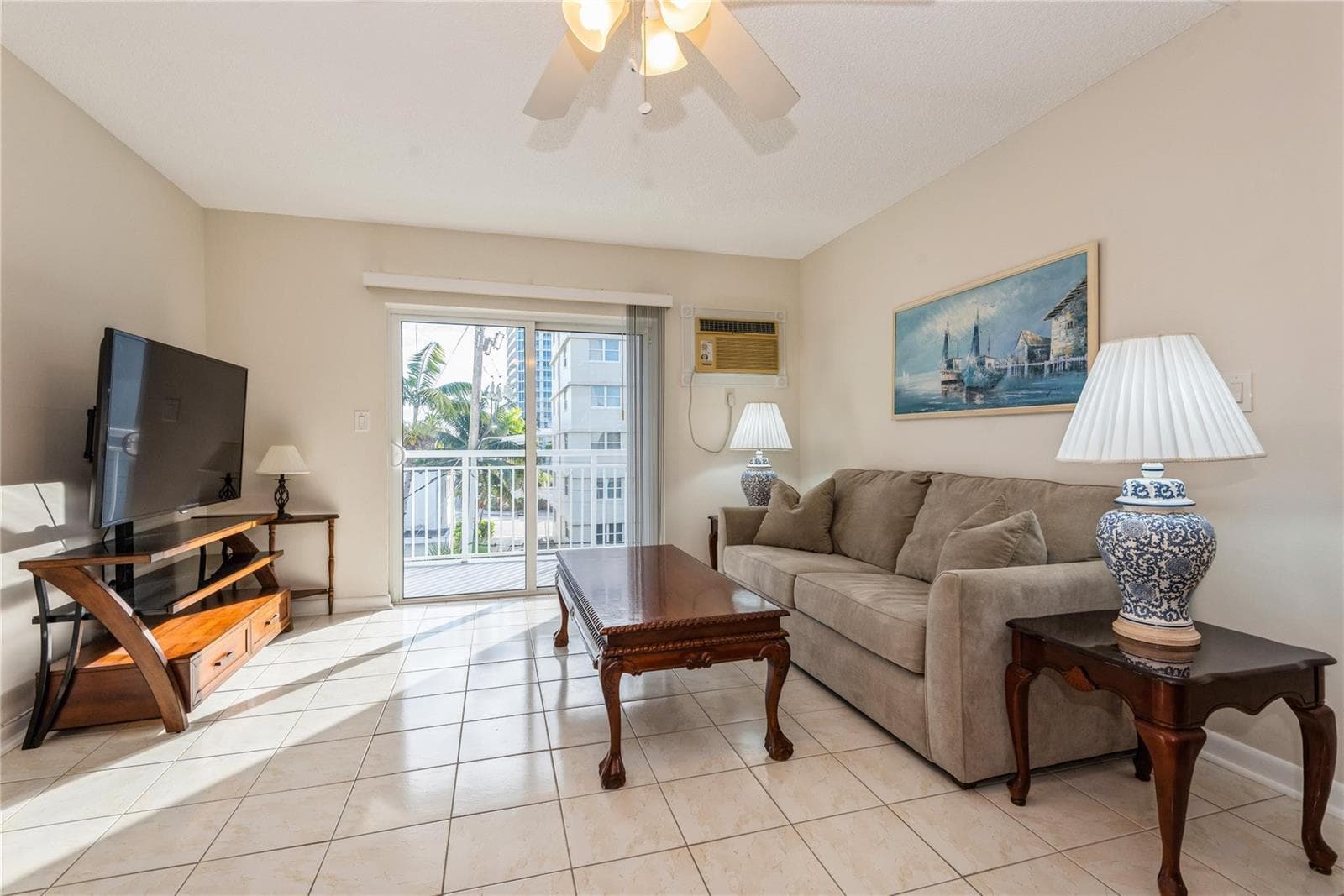 720 ORTON Avenue # 306, Fort Lauderdale FL 33304 photo 2