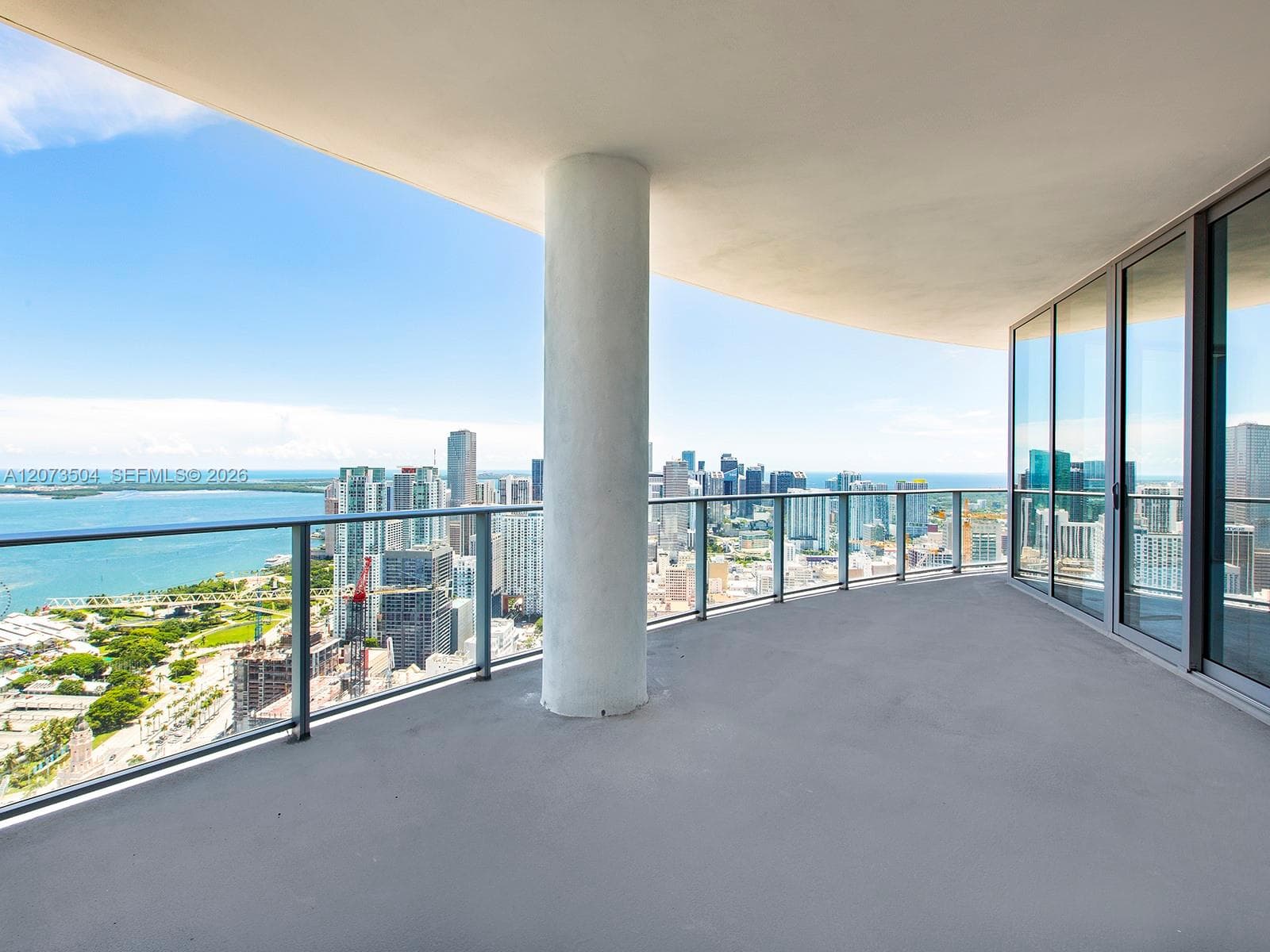 851 NE 1st Ave, Miami FL 33132 photo 2