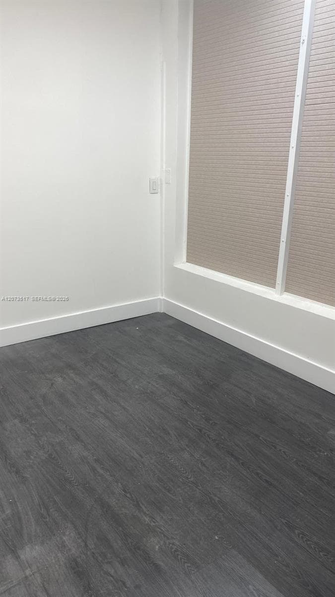 1710 NW 7th St, Miami FL 33125 photo 3