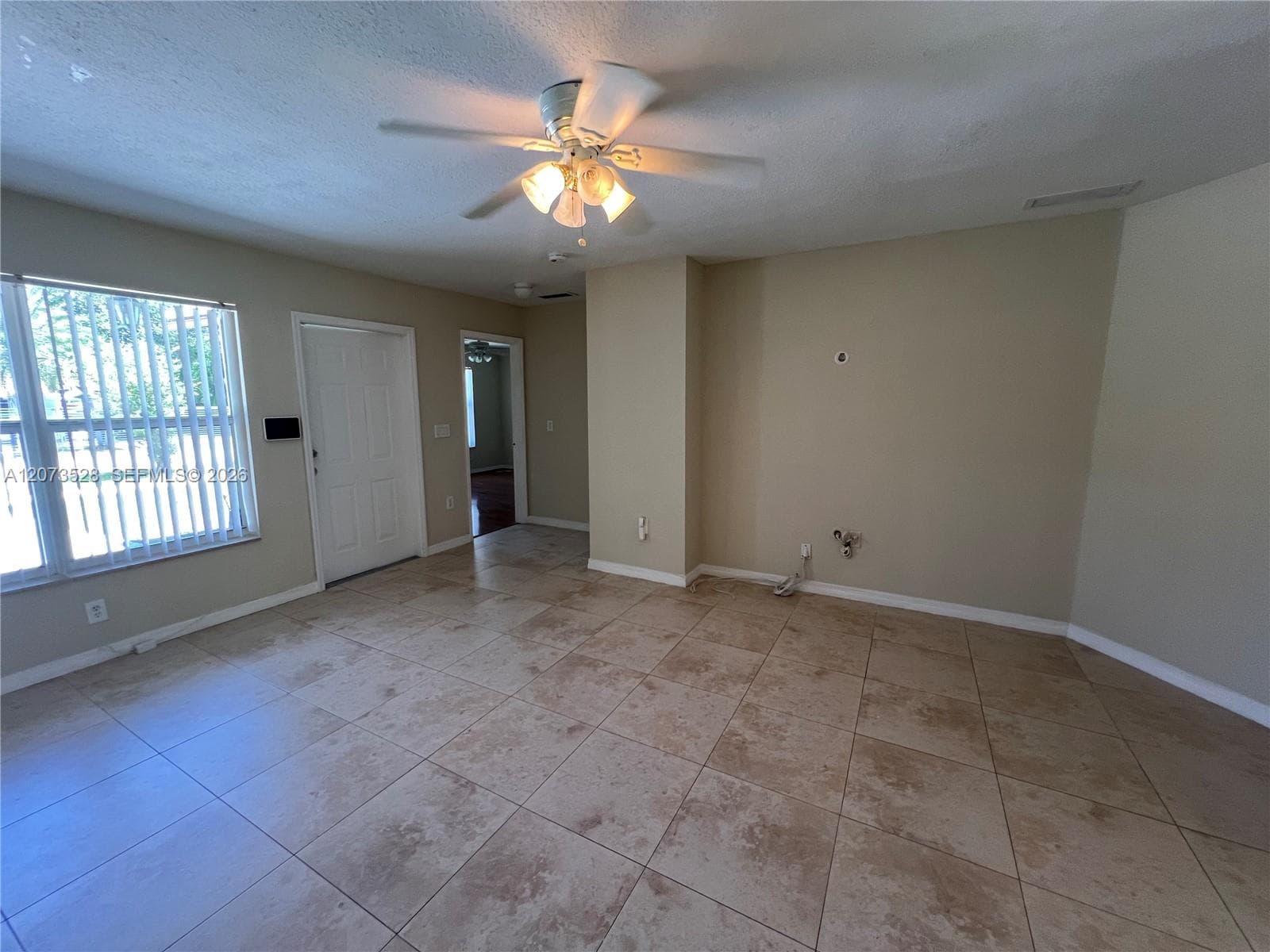 3520 NW 213th Ter, Miami Gardens FL 33056 photo 2