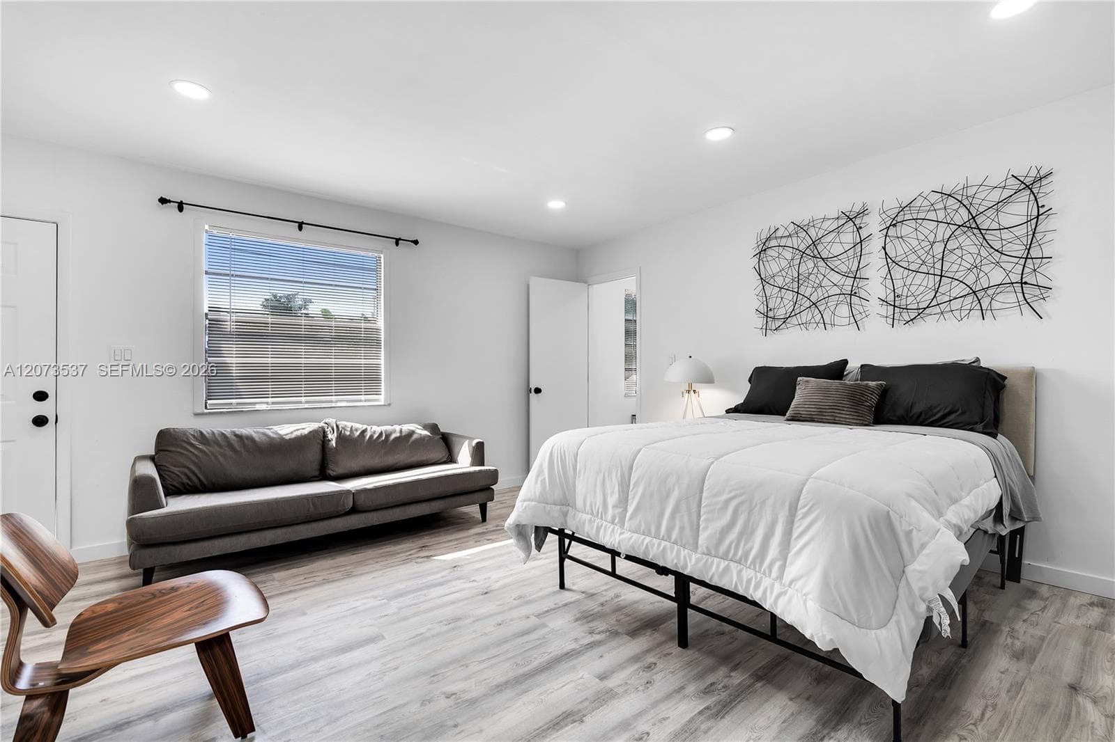 1510 Normandy # B, Miami Beach FL 33141 photo 3