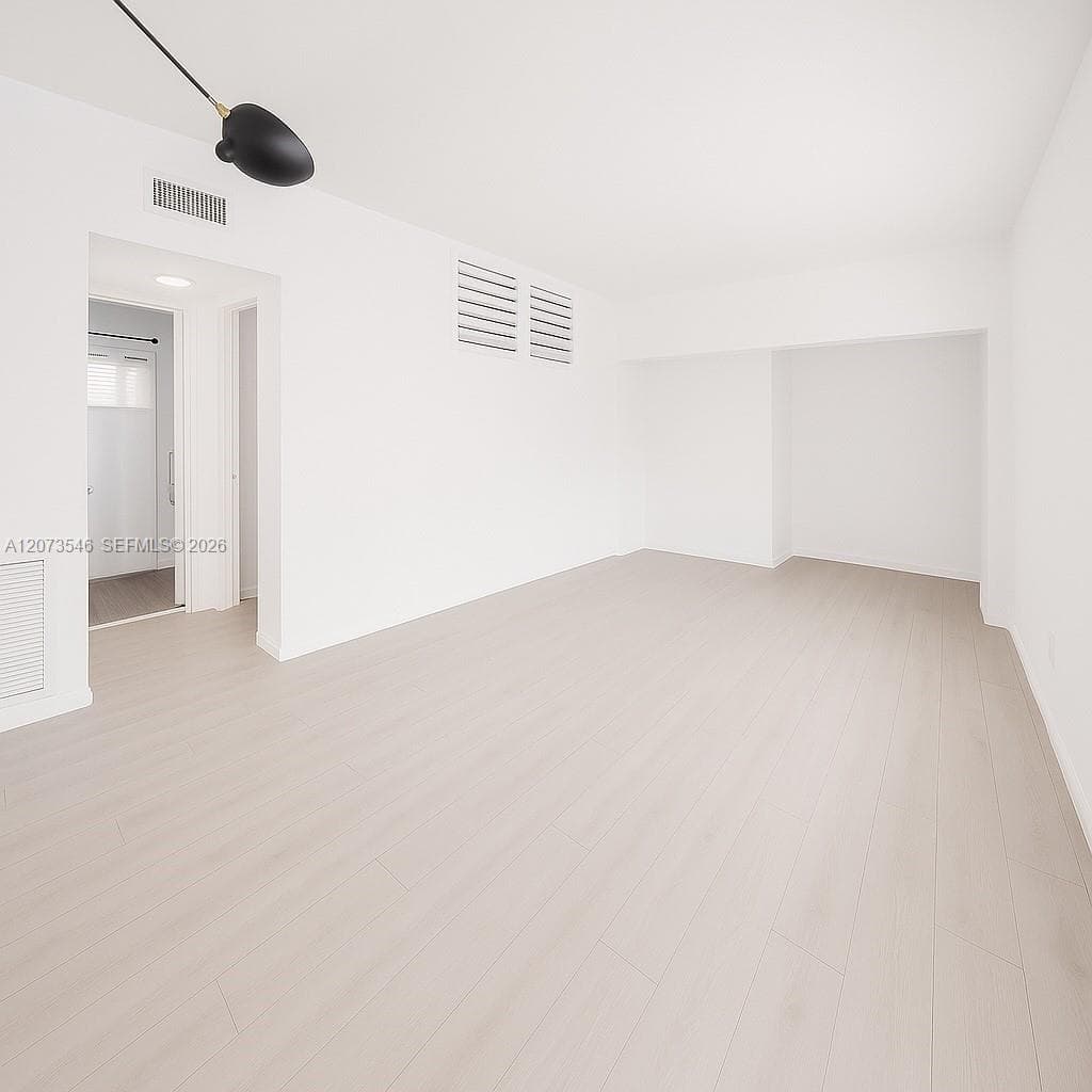 1110 Venetian Way # 2B, Miami FL 33139 photo 5