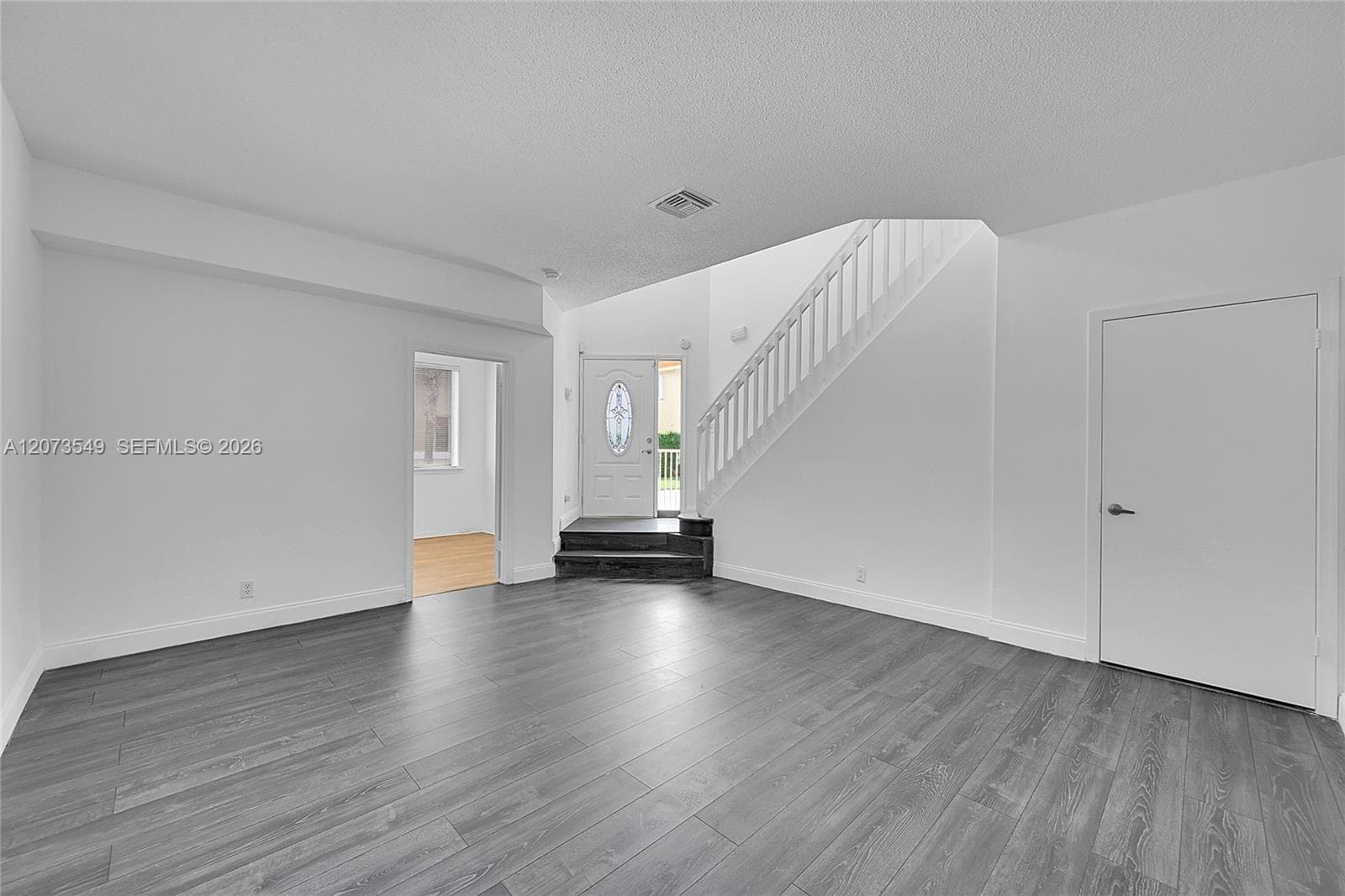 11201 Lakeview Dr # M, Coral Springs FL 33071 photo 3