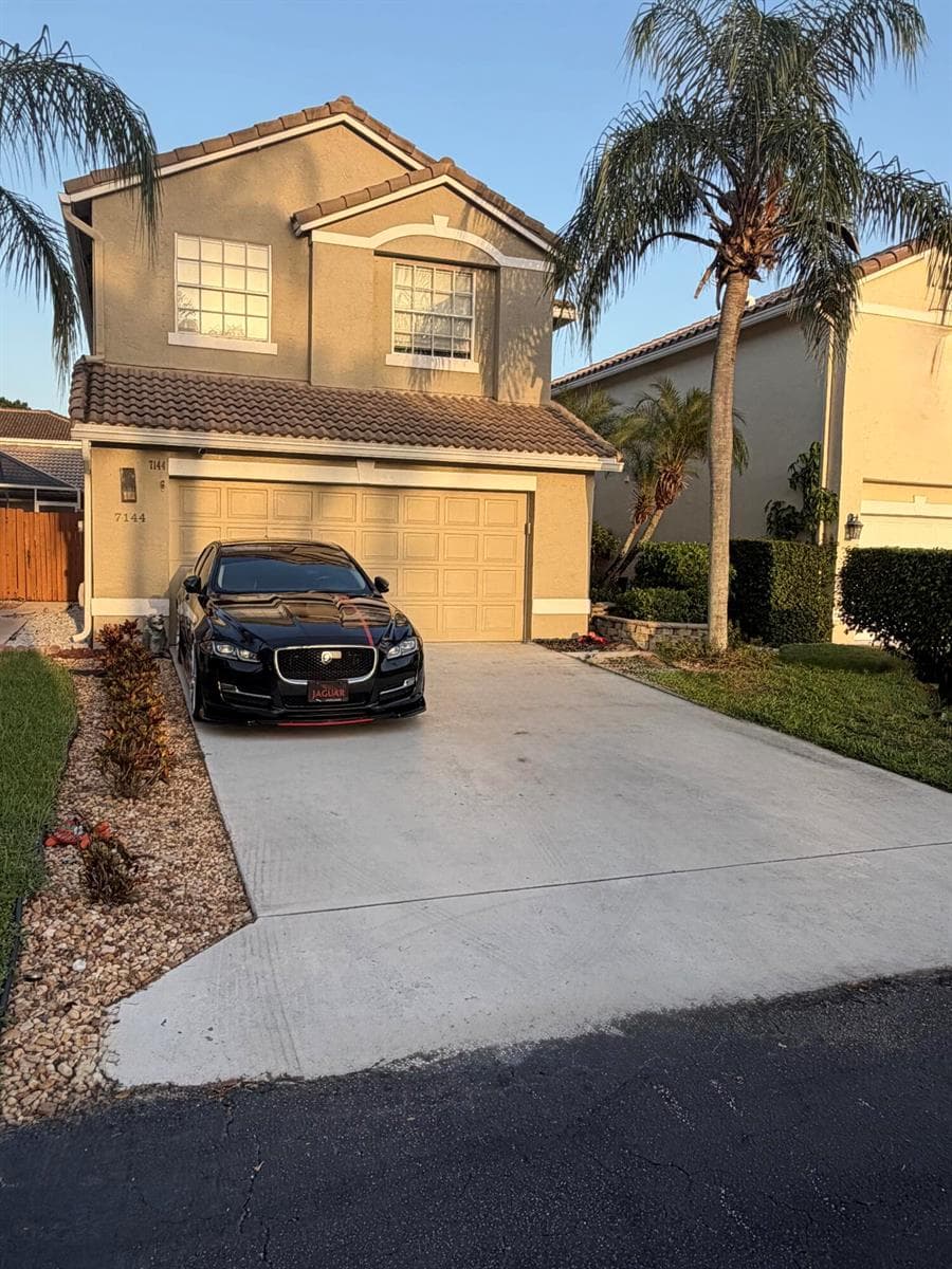 7144 CRAW KEY Way, Lake Worth FL 33467 photo 3