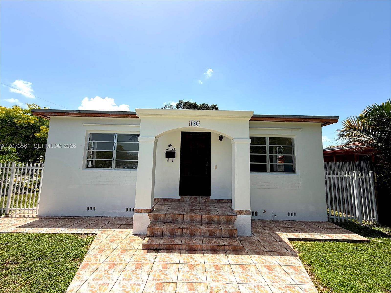 120 SW 59th Ave, Miami FL 33144 photo 2