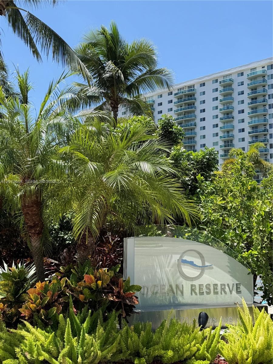 19370 Collins Ave # 1120, Sunny Isles Beach FL 33160