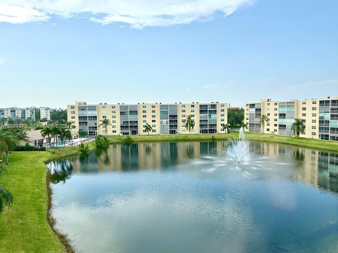 441 SE 3rd St # 501, Dania Beach FL 33004