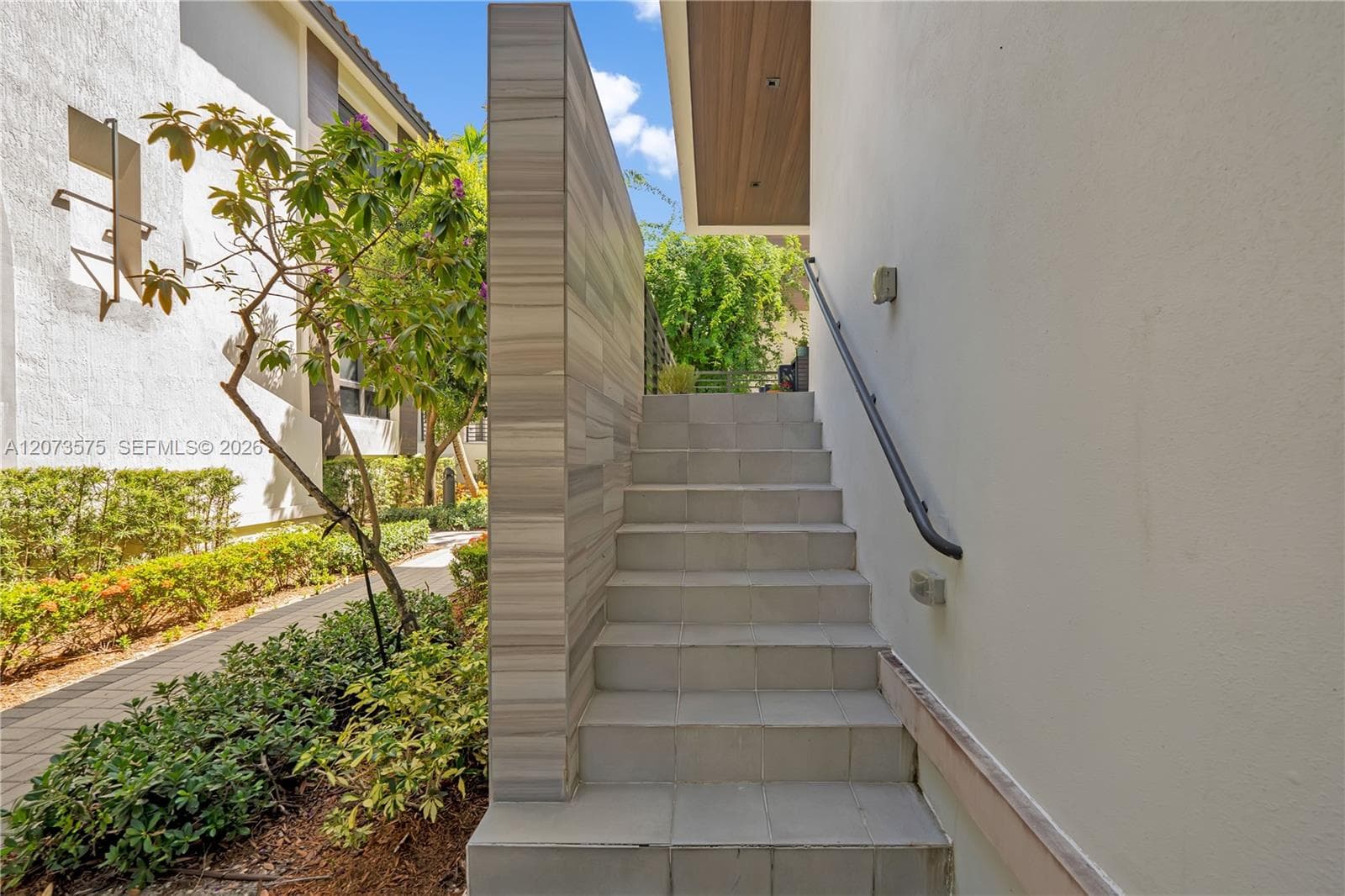 8267 NW 48th St, Doral FL 33166 photo 4