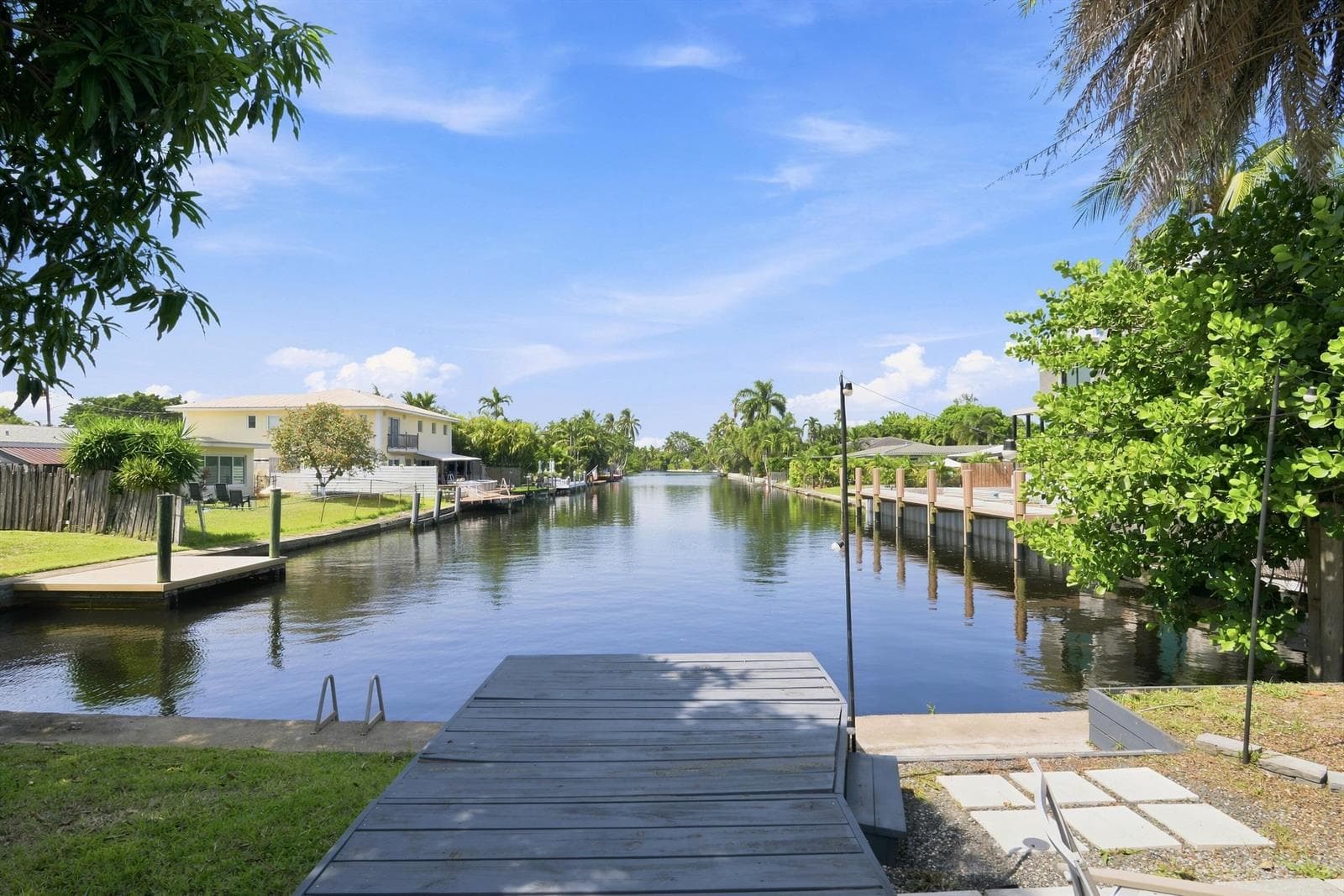 35 NE 29th Street, Wilton Manors FL 33334 photo 2
