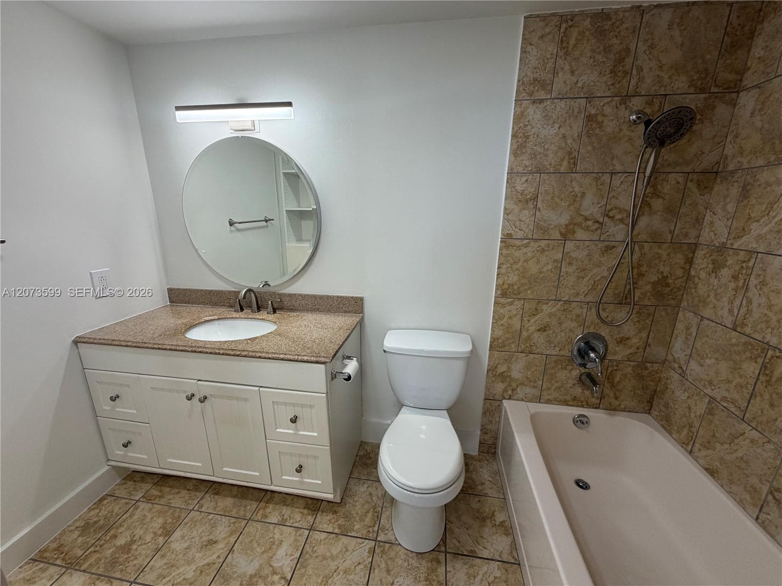 4200 Hillcrest Dr # 809, Hollywood FL 33021 photo 5