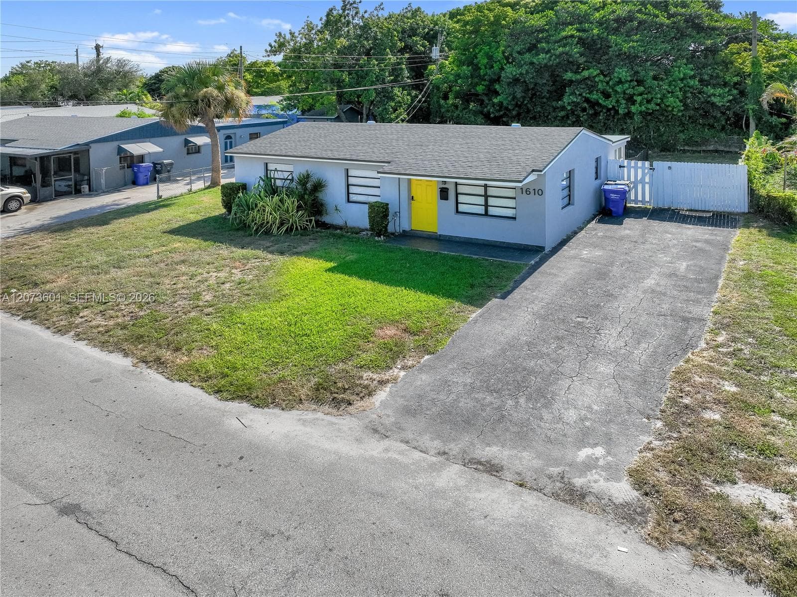 1610 S 24th Ct, Hollywood FL 33020