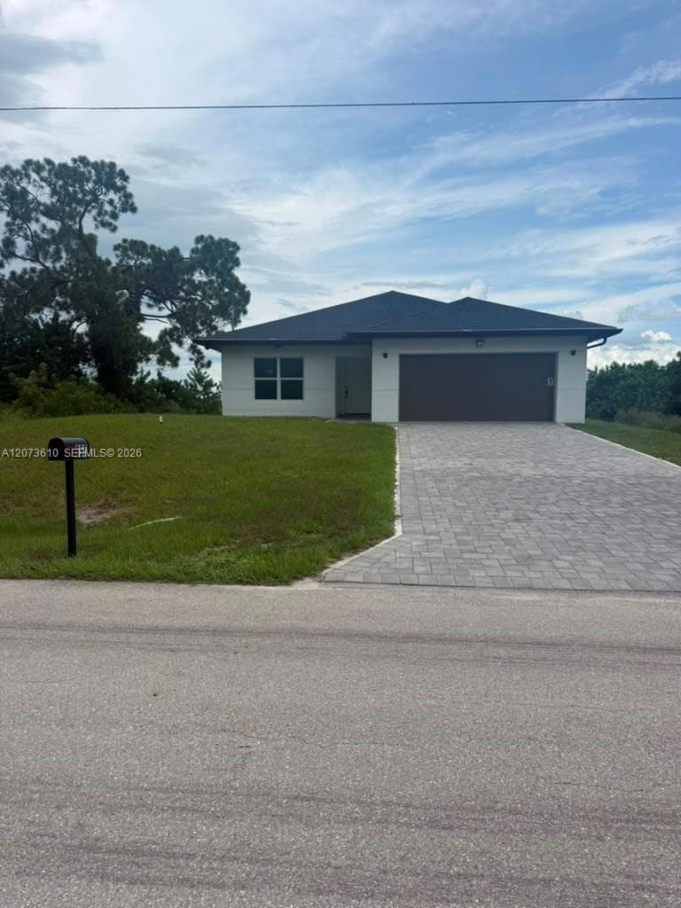 655 NAPLES AVE S, Lehigh Acres FL 33974 photo 2