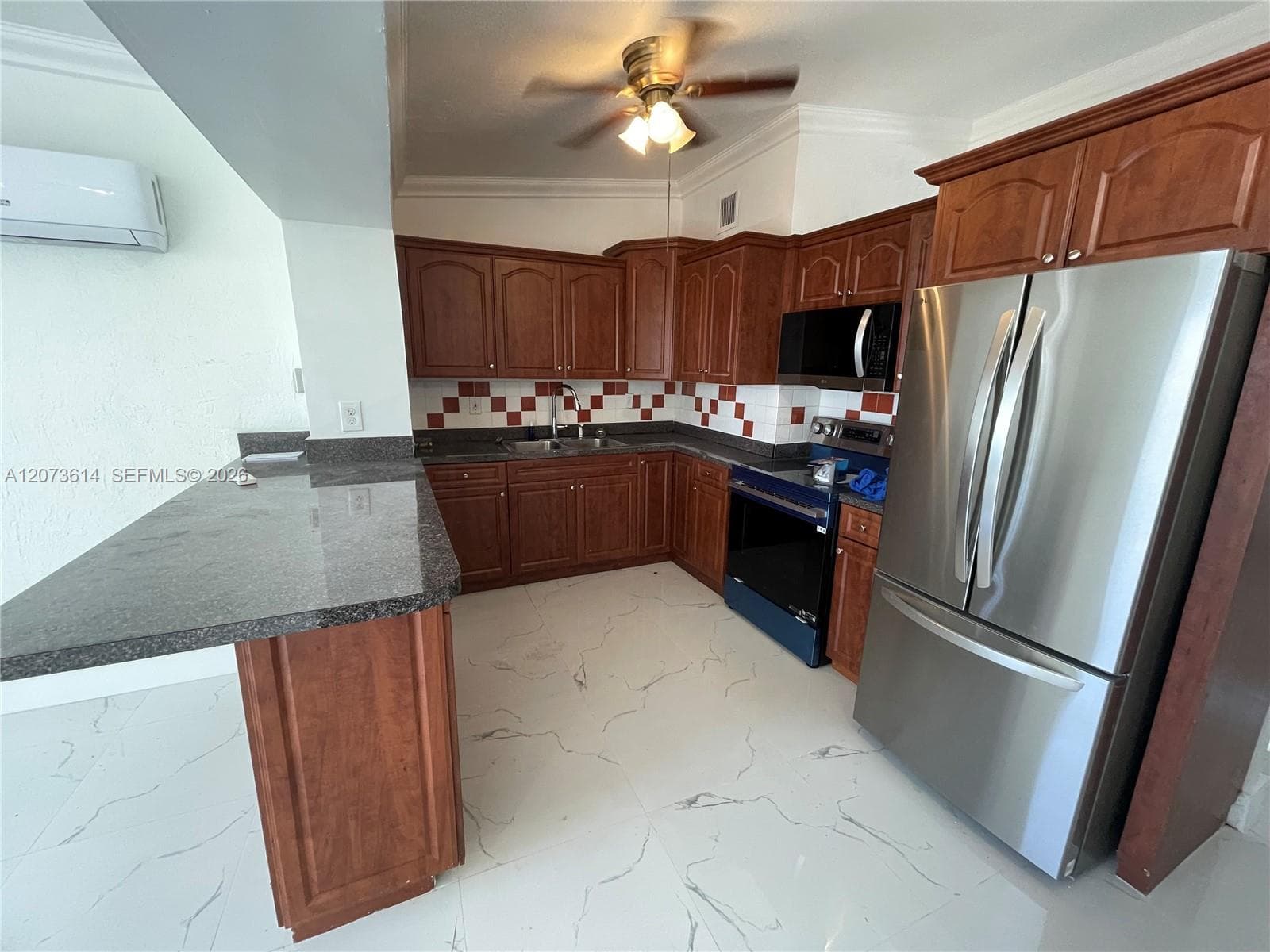 3731 SW 32nd Ave, West Park FL 33023 photo 2