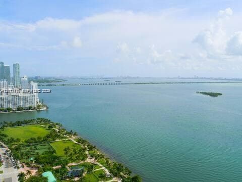 1717 N Bayshore Dr # A-3847, Miami FL 33132