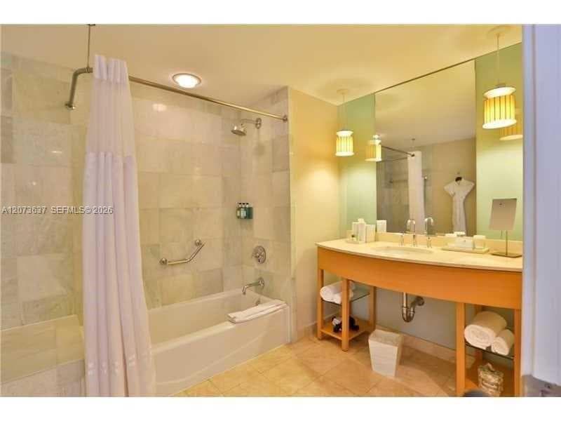 18683 Collins Ave # 1709, Sunny Isles Beach FL 33160 photo 5