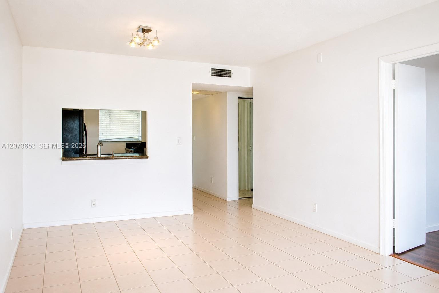9230 Lagoon Pl # 411, Davie FL 33324 photo 3