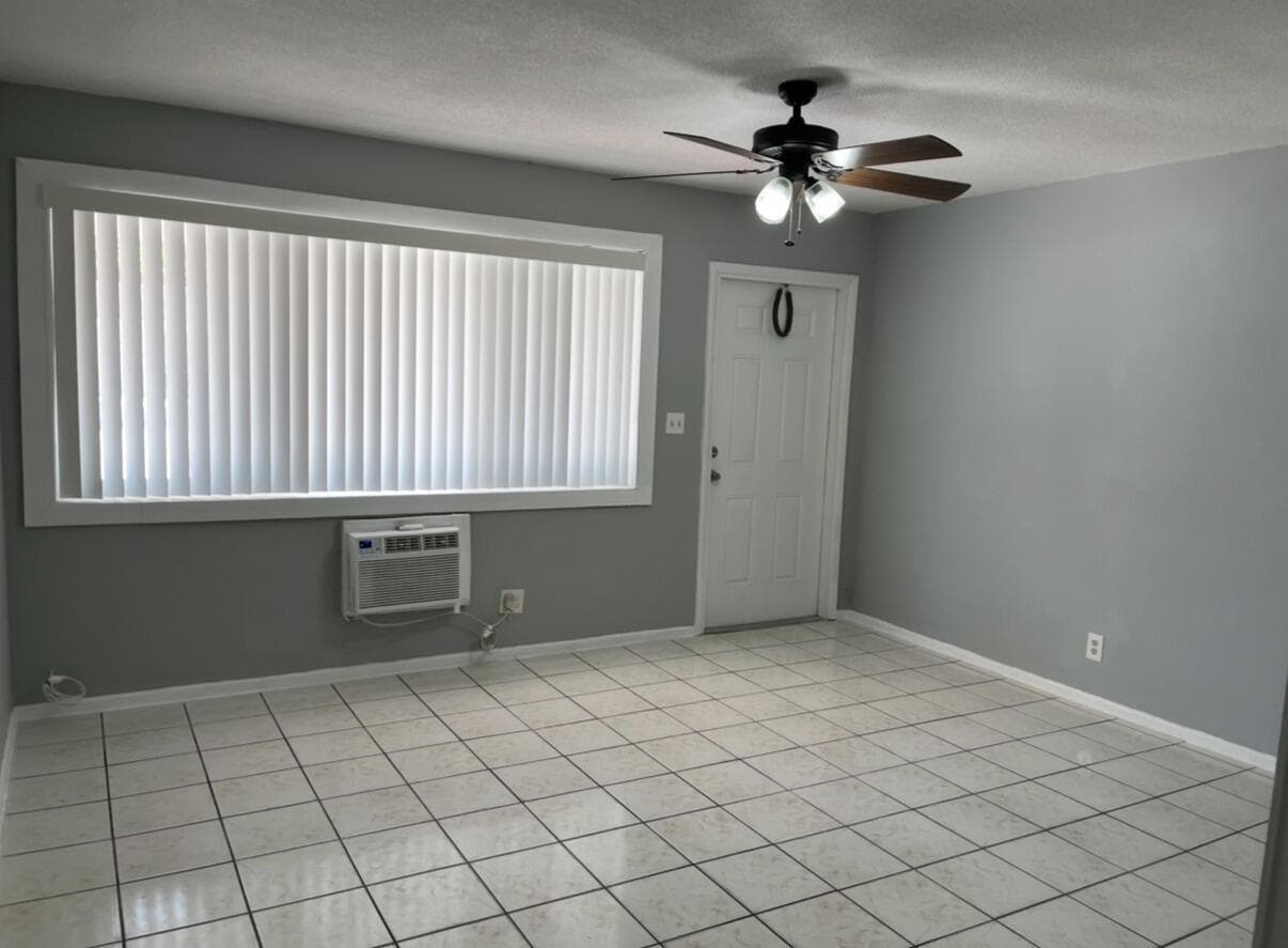 1241 SE 3RD Street # 4, Deerfield Beach FL 33441 photo 2